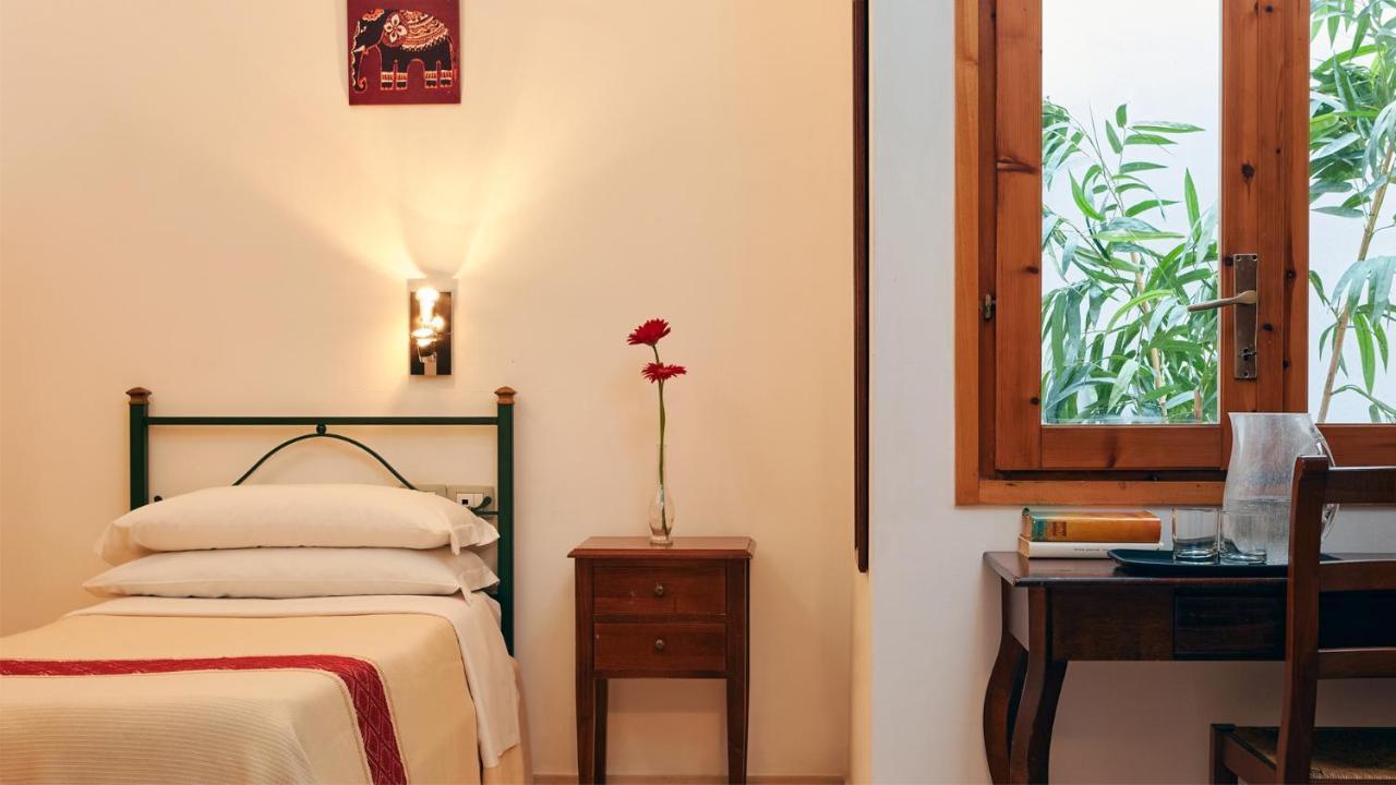 Cagliari Novecento Hotell Eksteriør bilde