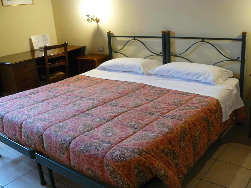 Cagliari Novecento Hotell Eksteriør bilde